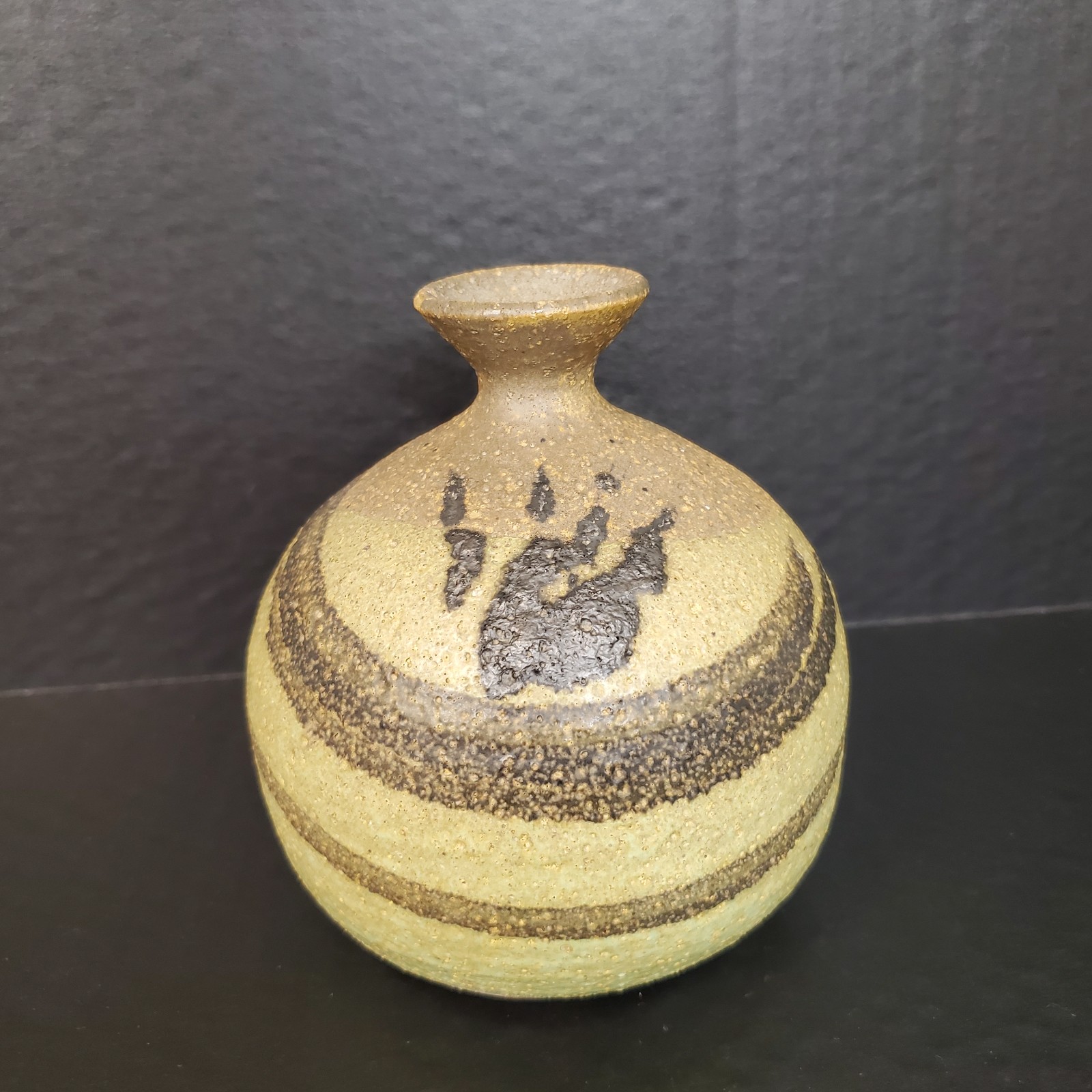 Studio Pottery Bulbous Bud Vase Paw Print 3-tone Makers Mark Signed 5.5 HEAVY