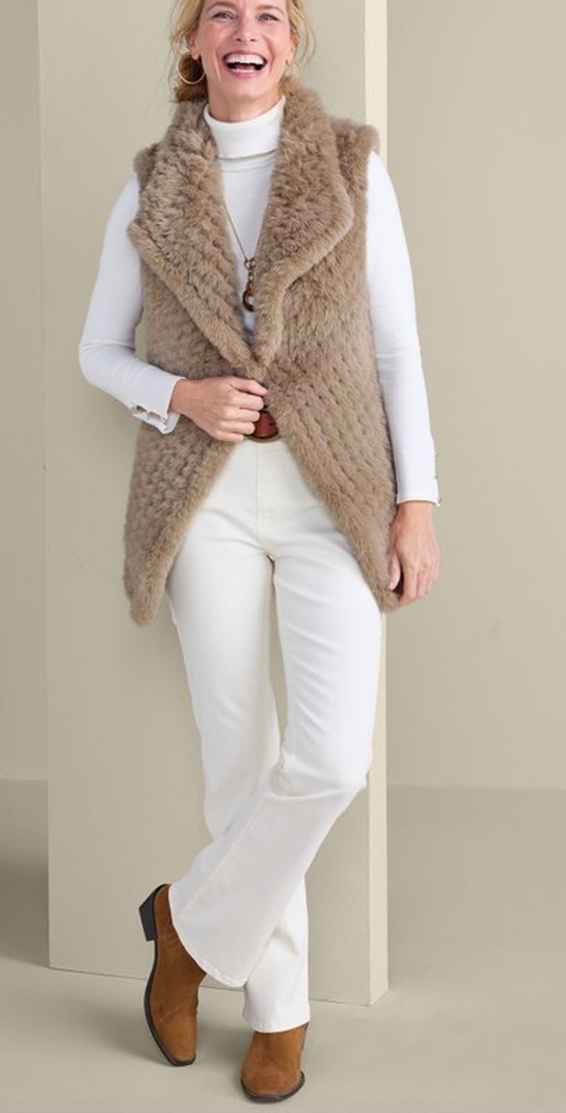 SOFT SURROUNDINGS Faux Fur Taupe Vest size L Excellent