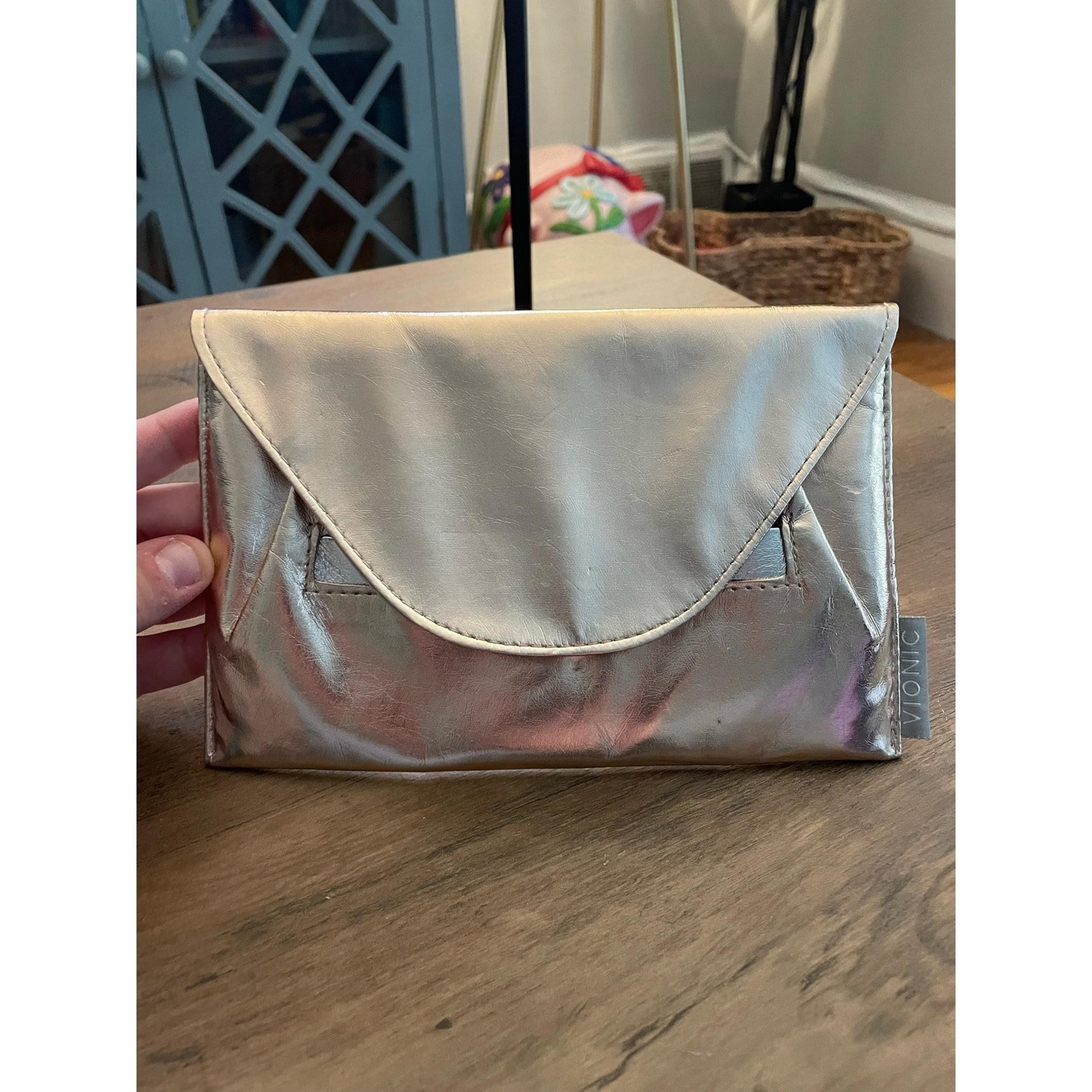 VIONIC Make-Up Wipe Case
