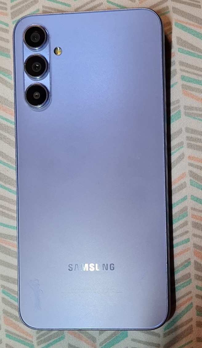 Samsung Galaxy A34 in Violet