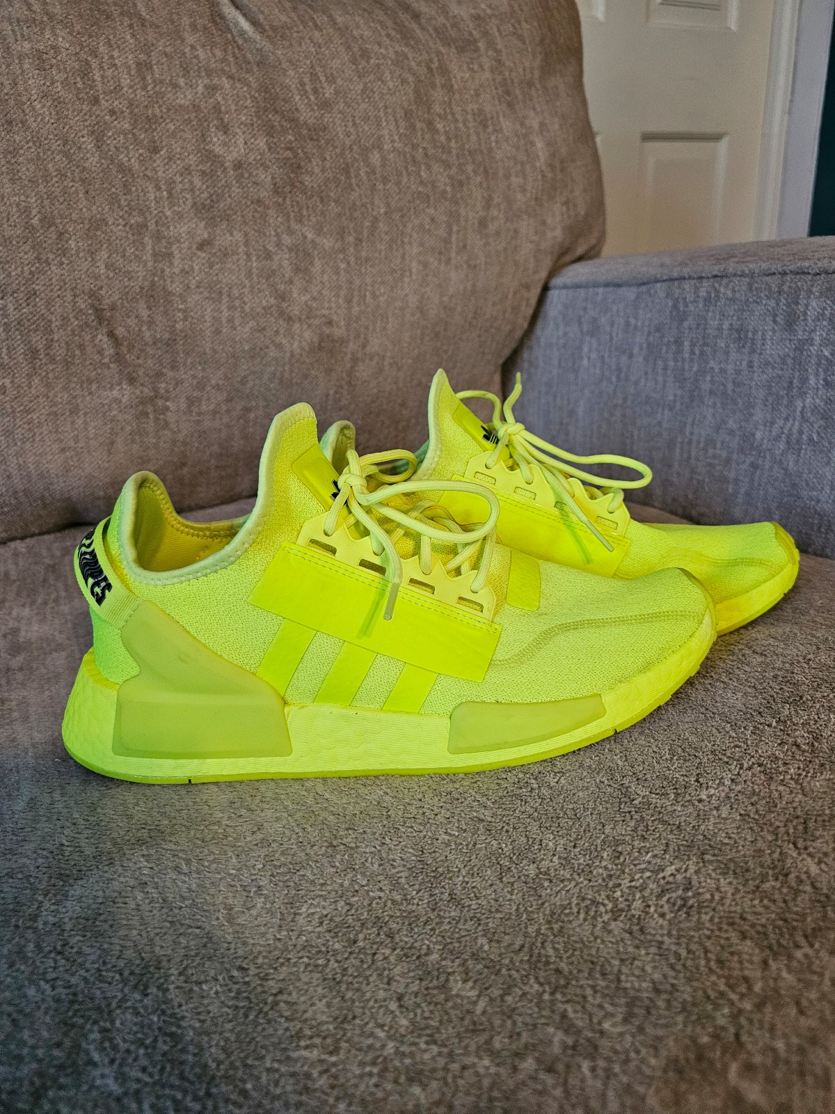 Adidas Originals NMD_R1 V2 Men's 10