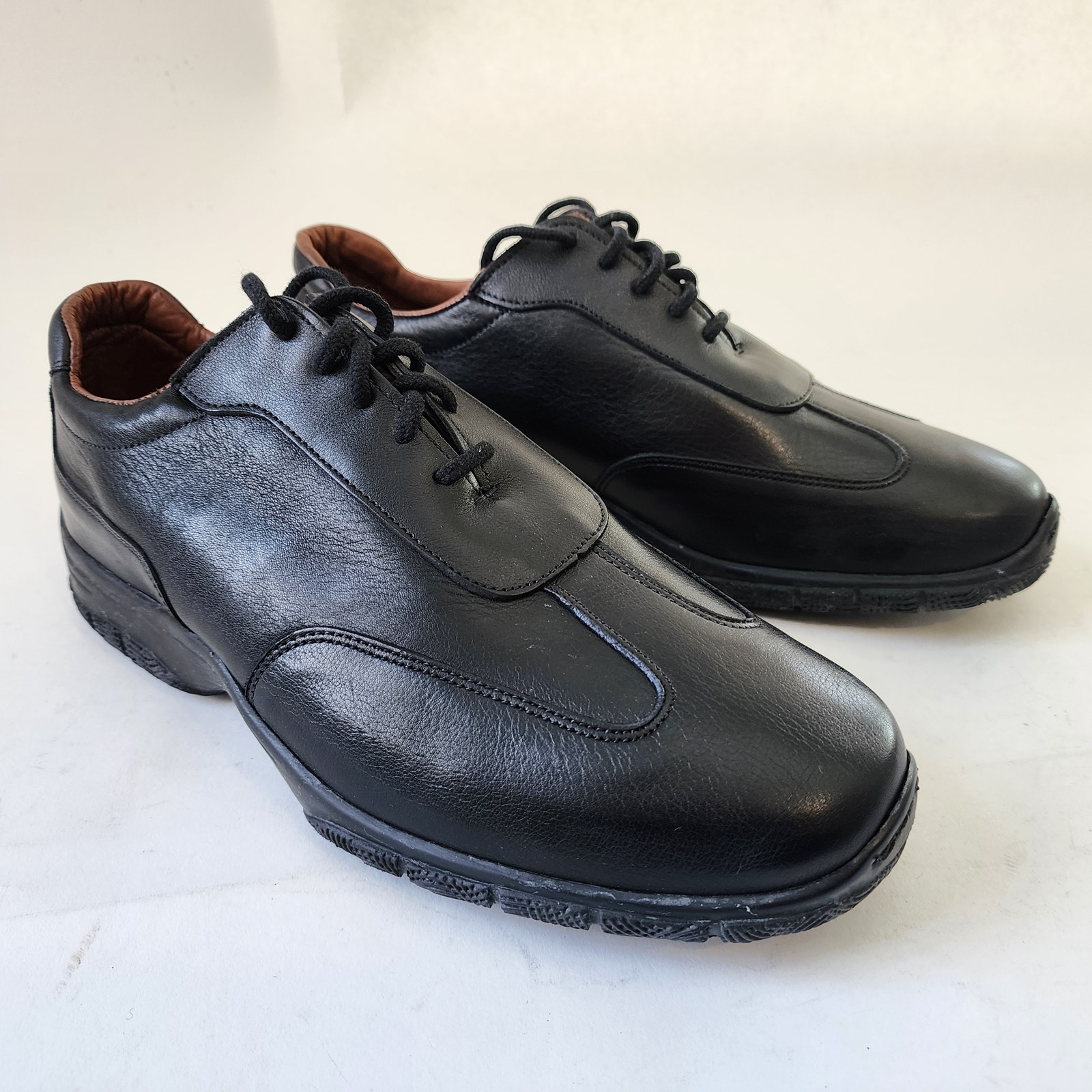 Allen Edmonds Day Tripper Men's 8 Black Leather Lace Up Dress Comfort Shoes