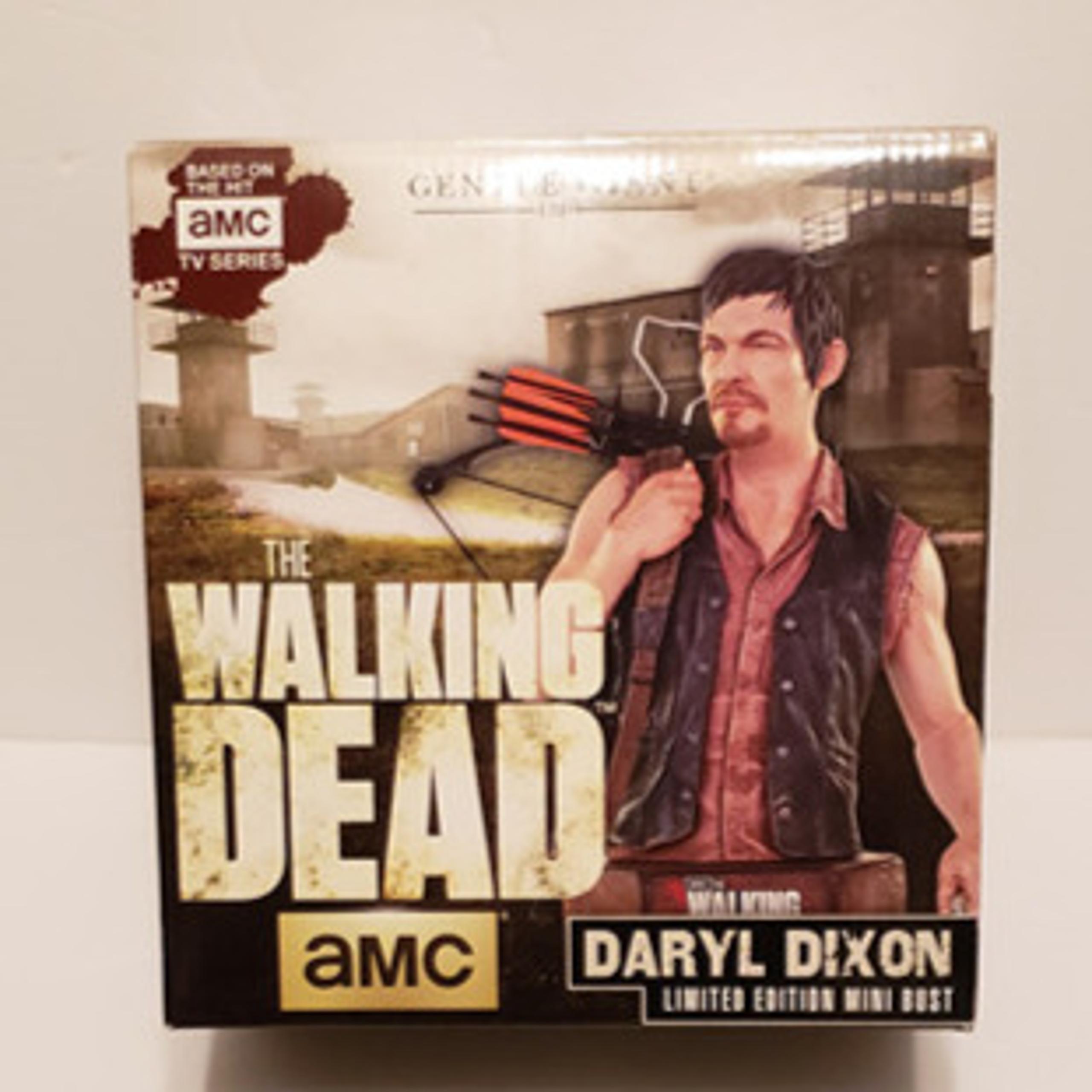 Gentle Giant The Walking Dead Daryl Dixon Mini Bust Limited Edition