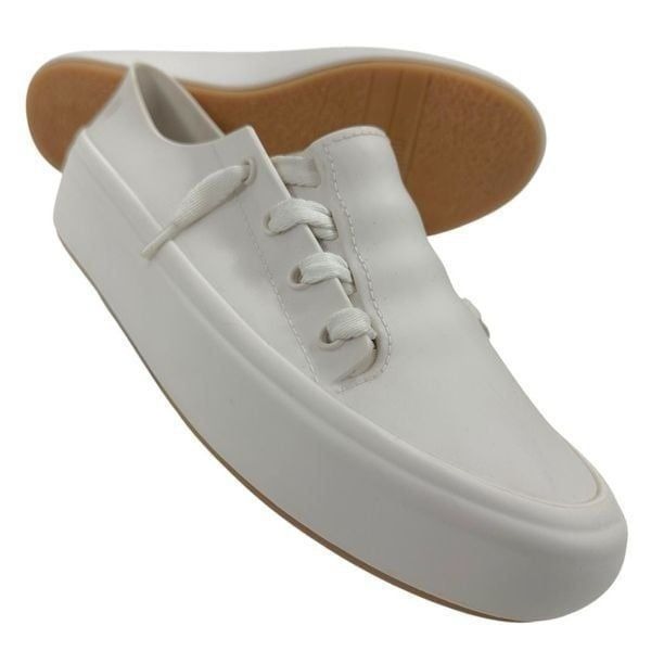 Melissa Ultisa Sneakers Women’s Size 11