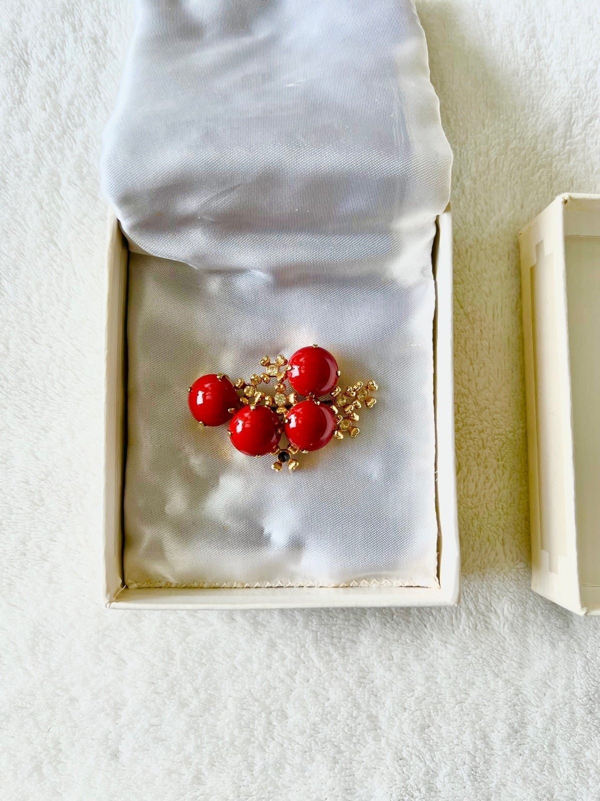 Vintage 1967 Christian Dior brooch
