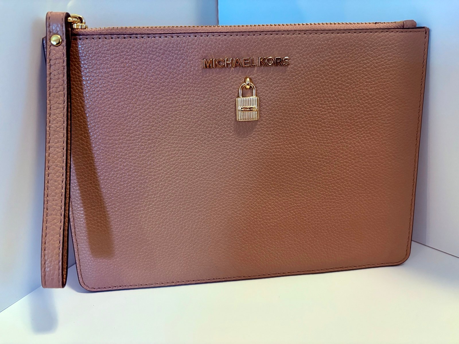 Michael Kors wristlet