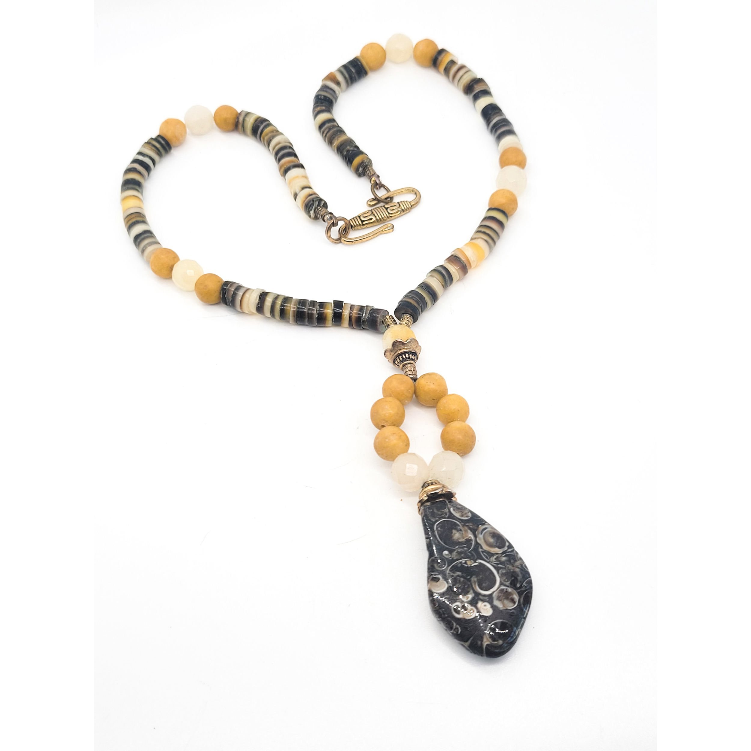 Turritella agate fossil Brown Pen shell Heishi beaded vintage pendant artisan n