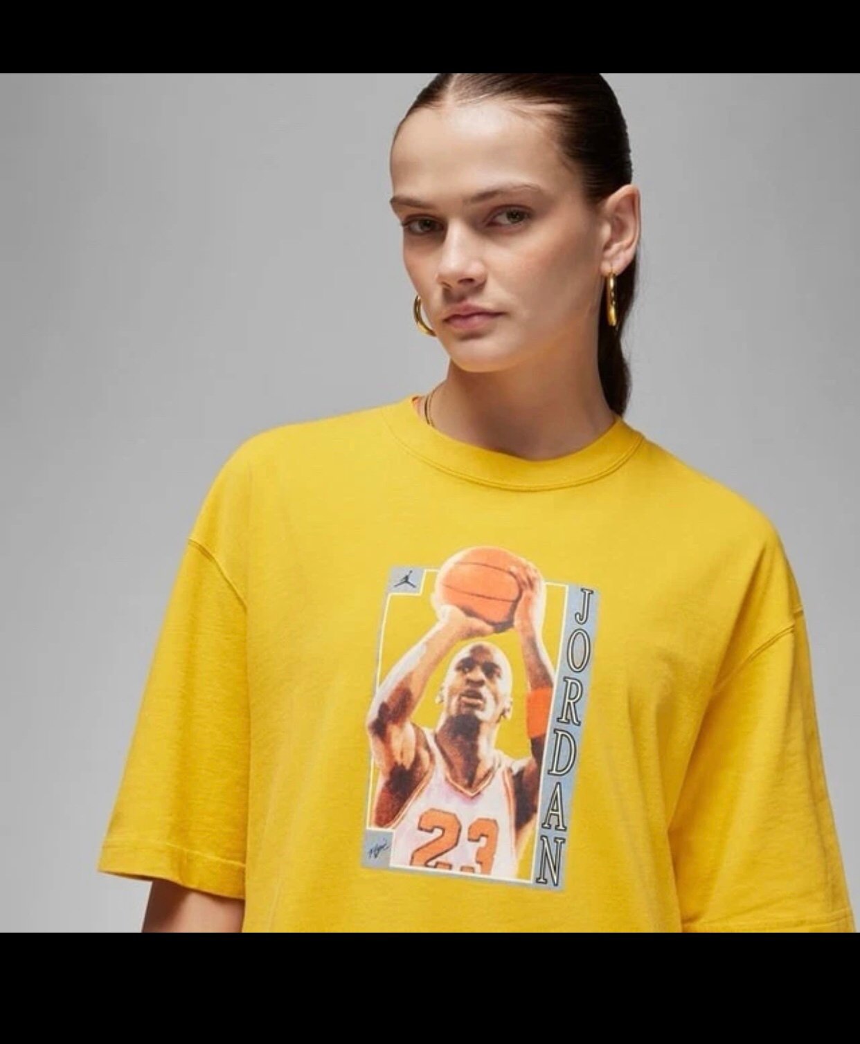 Nike Jordan Women's Oversized Graphic T-Shirt Michael Jordan Ochre new