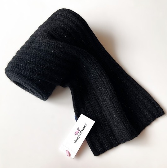 Vineyard Vines 100% Cashmere Black Scarf with Glittering Lurex Yarns 158