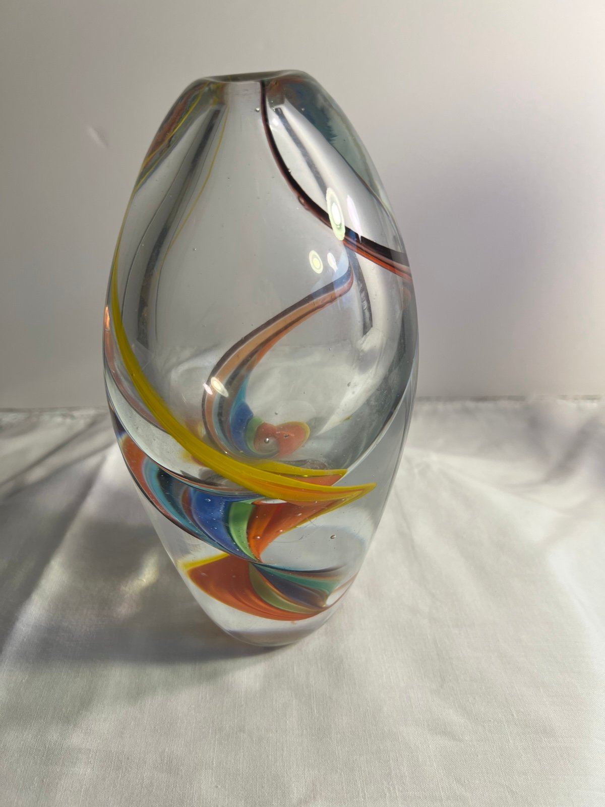 Florero Transp house art glass vase very heavy color swirls