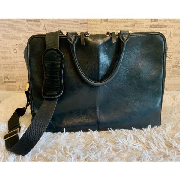 Want Les Essentiels Black Leather w/Gold Hardware Computer Case