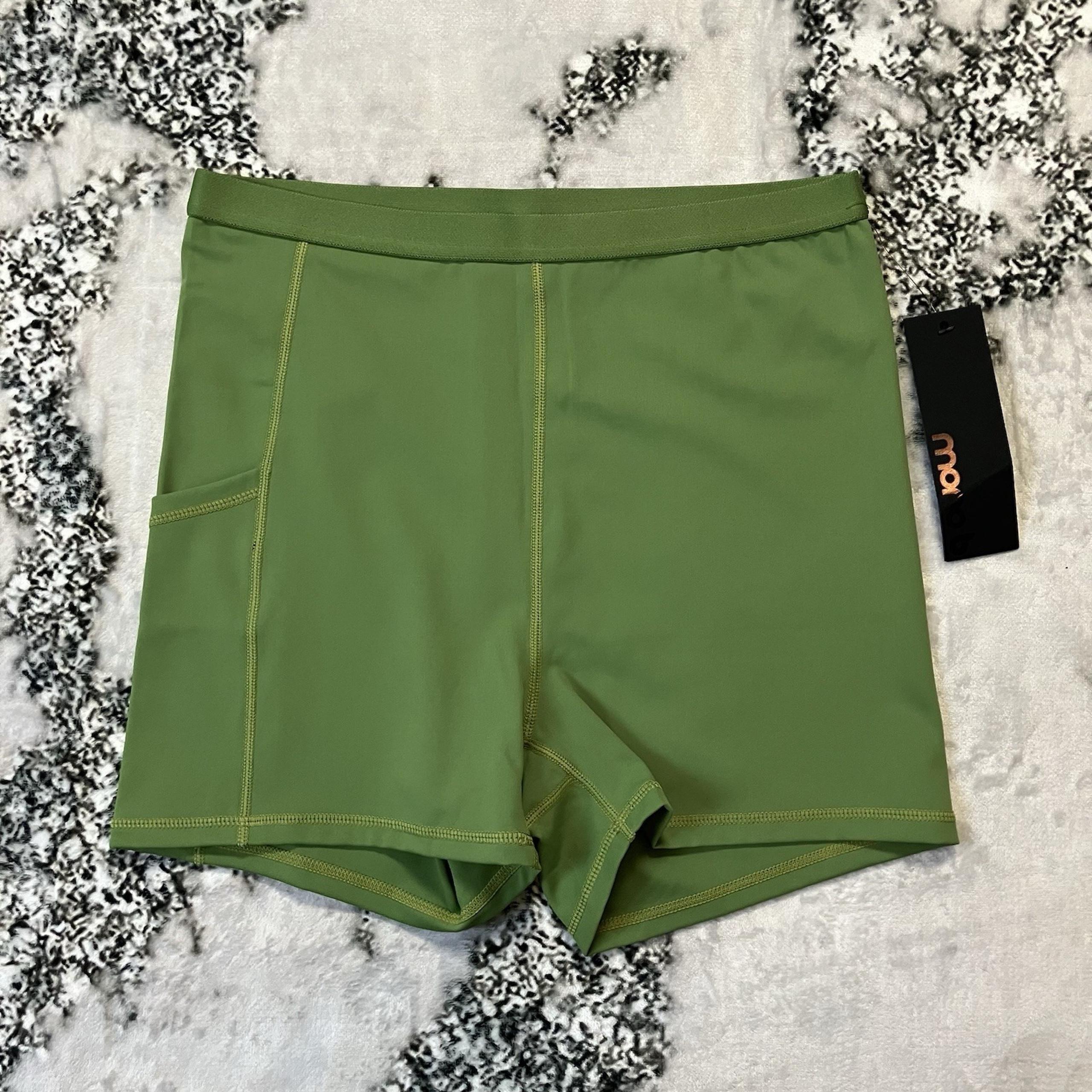 Mono B Biker Shorts Womens Size Large Green Side Pockets Athletic