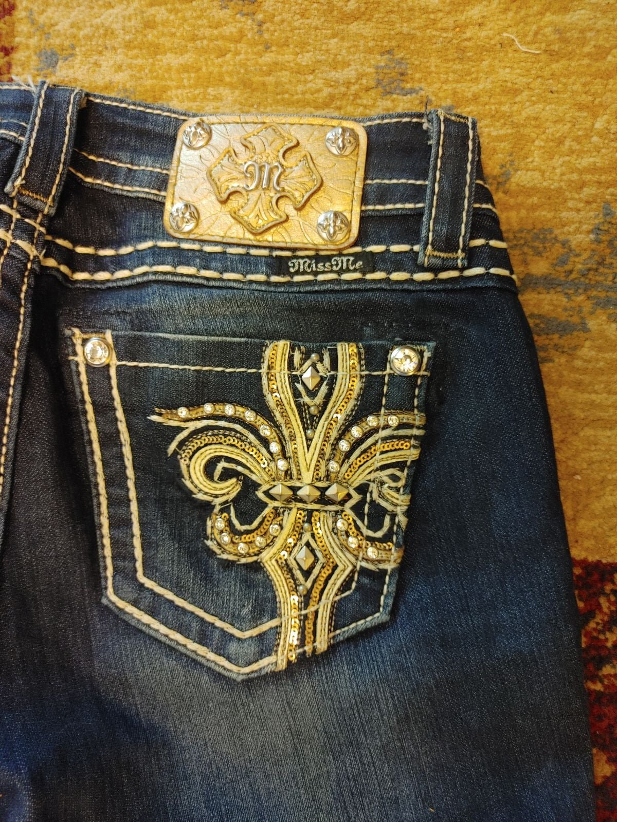 NWOT Miss Me Jeans Size 27x32