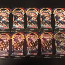 Pokemon Sword & Shield Packs Dogge Love!