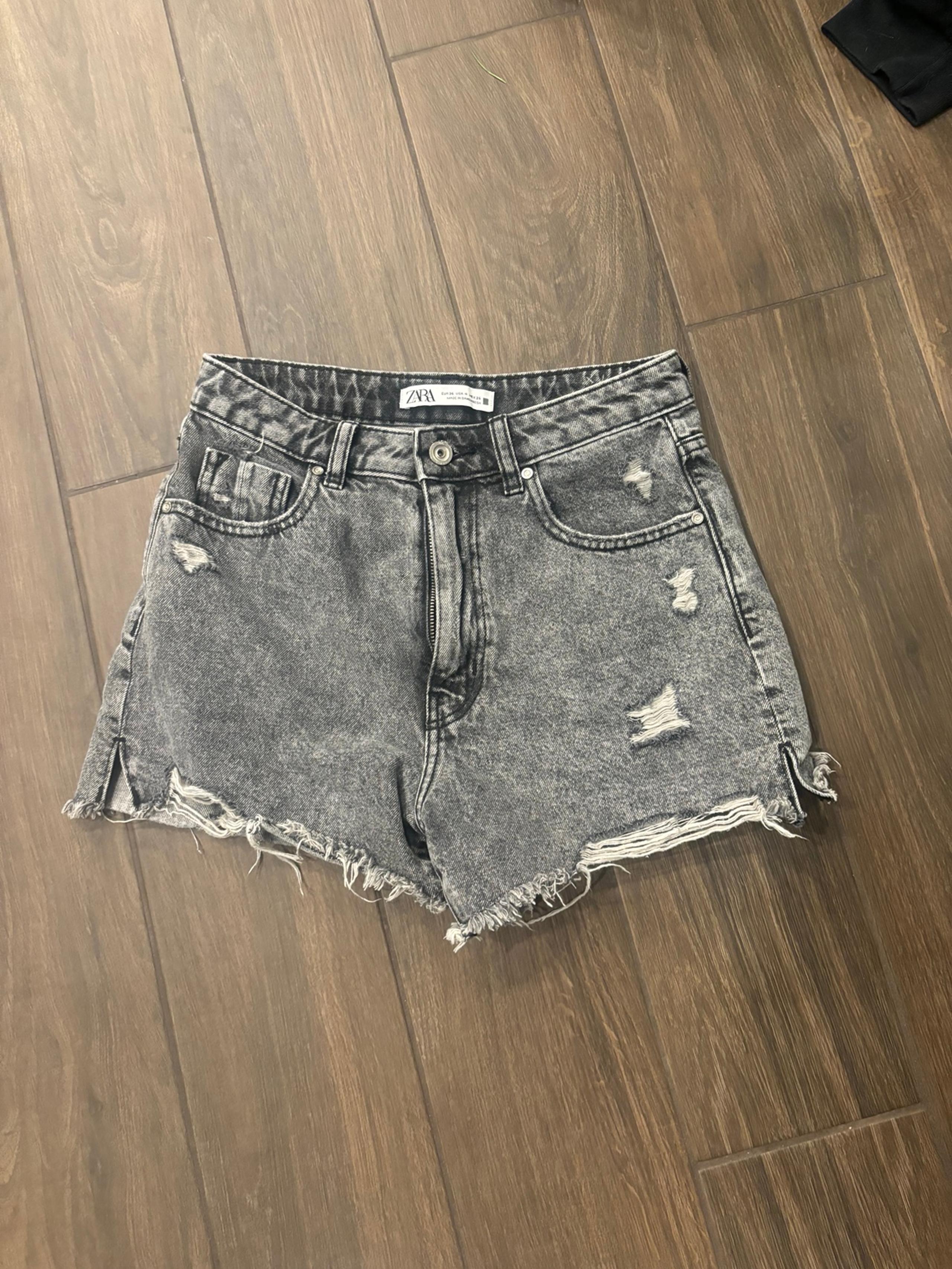 Zara shorts