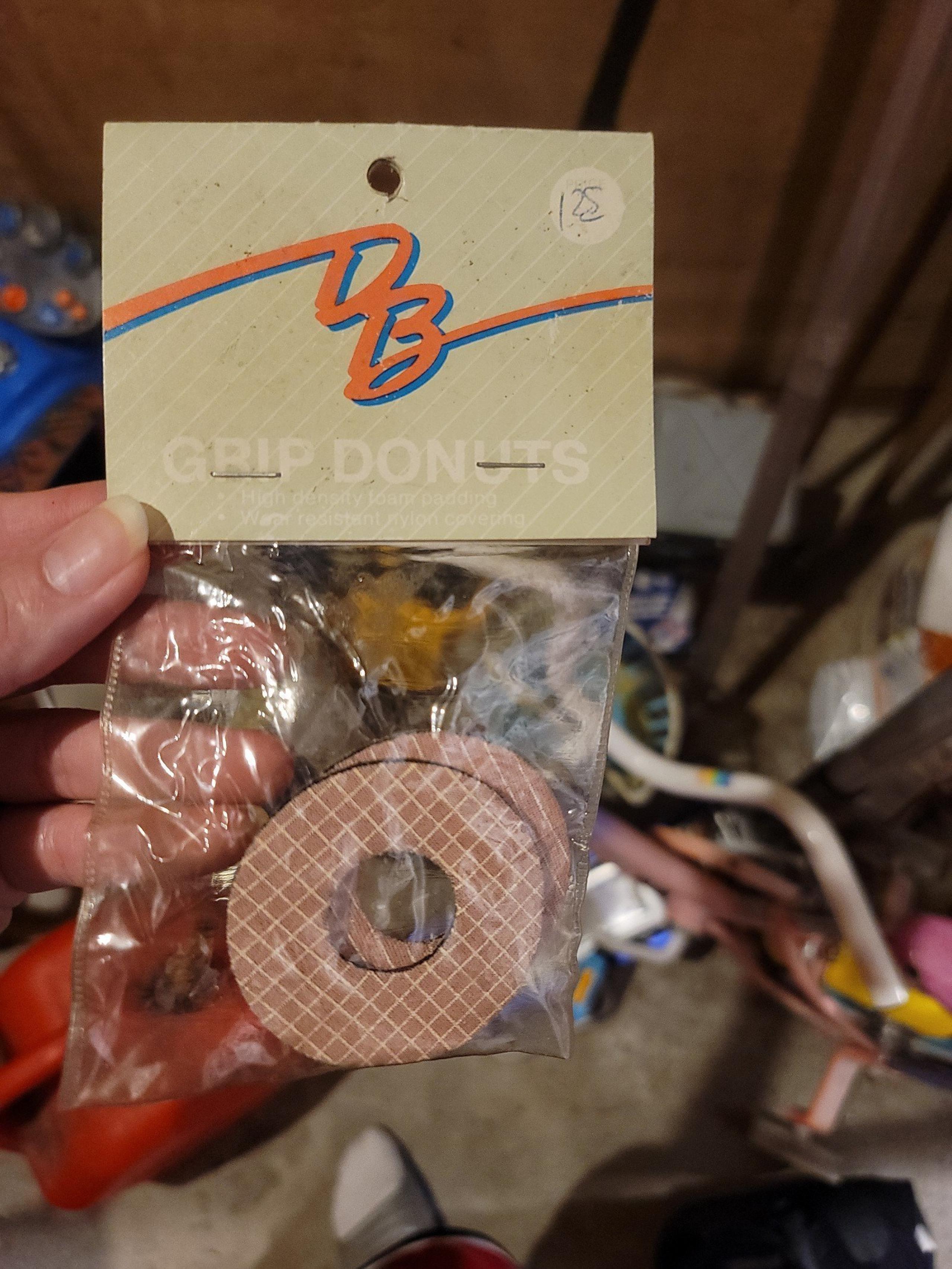 Bmx bike Diamondback grip donuts