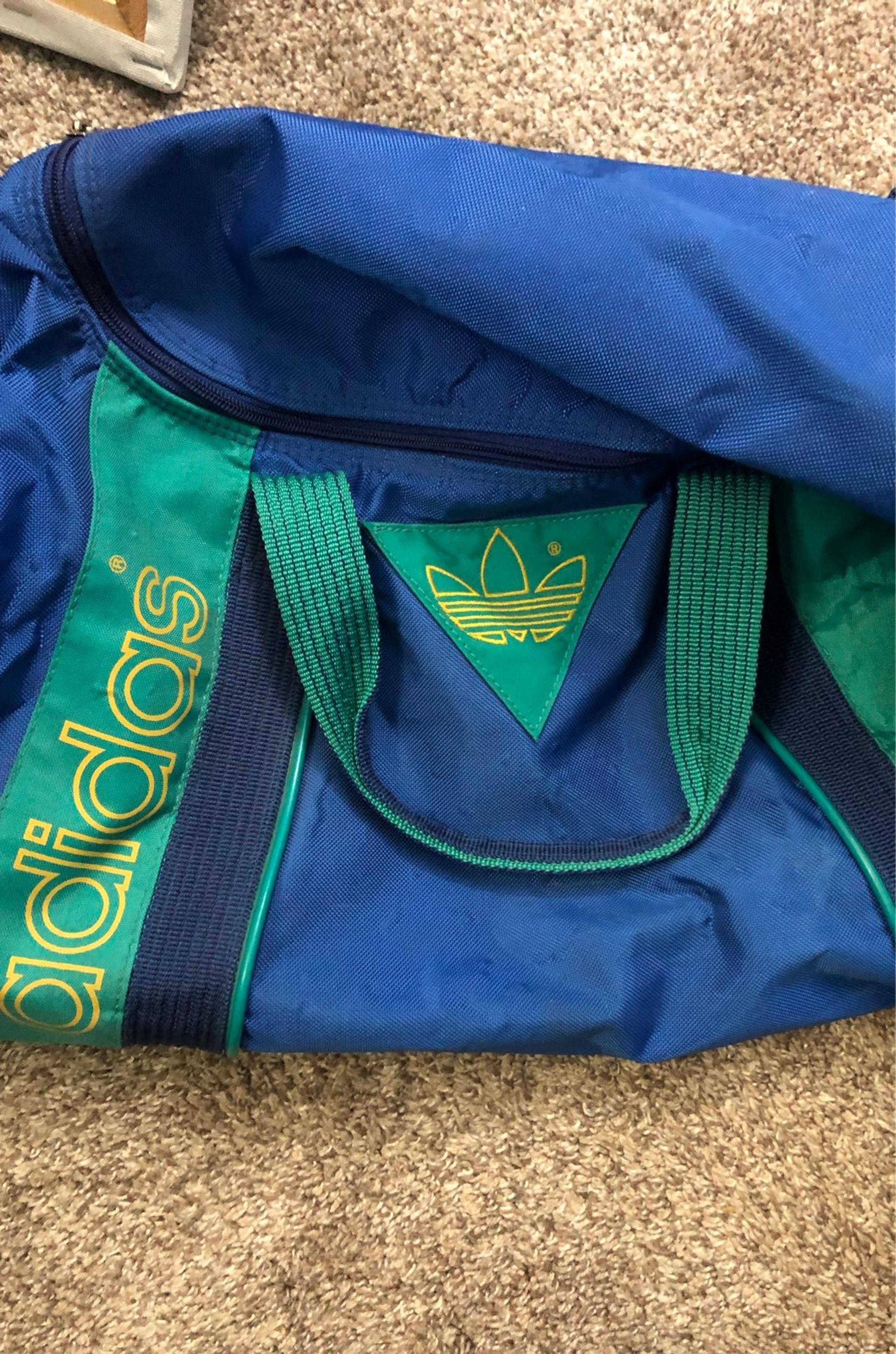 Vintage 80/90's adidas gym bag