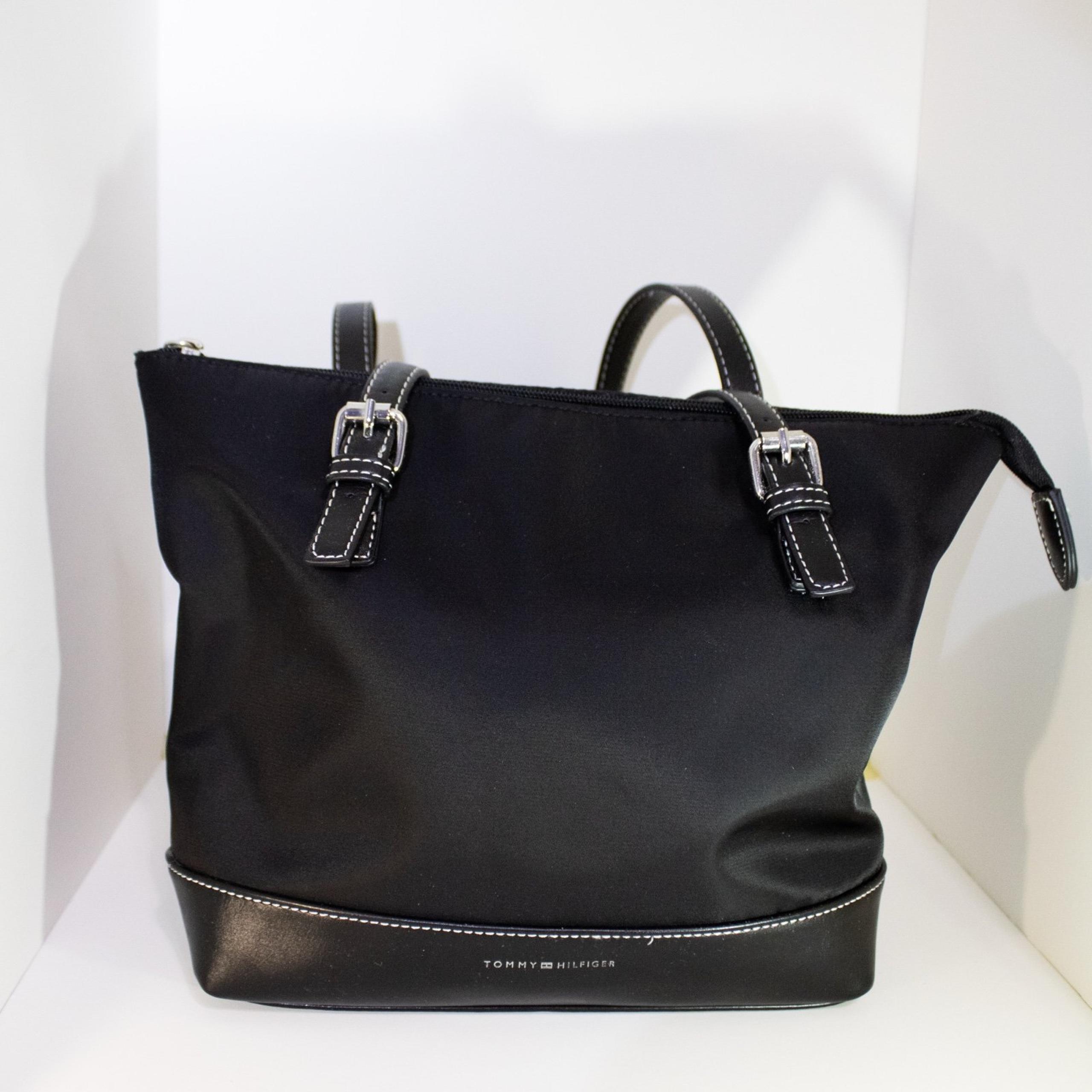 Tommy Hilfiger Casual Tote/Shoulder Bag