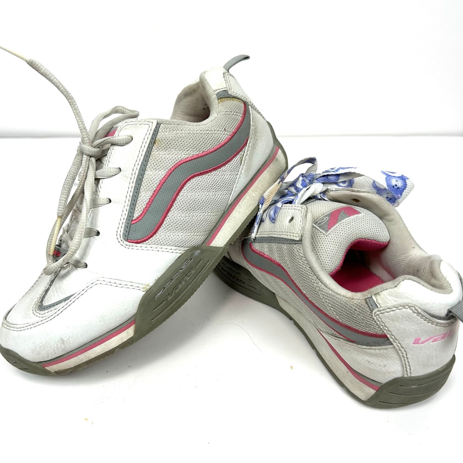 Vintage Y2K Vans West End skate shoes