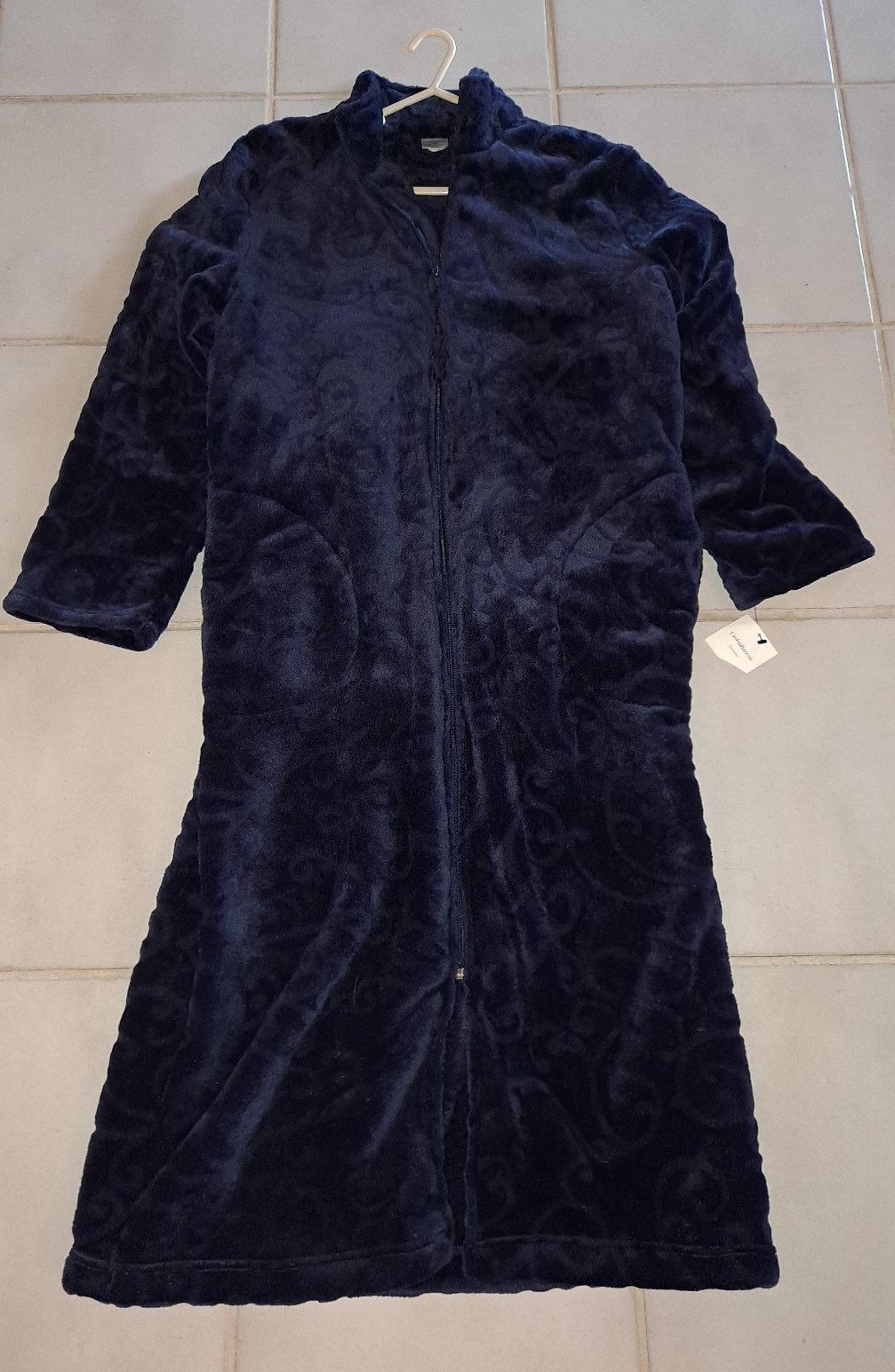 Womens misses M Medium Croft & Bartow blue warm long robe NEW