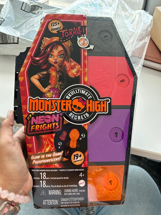 Monster High Skulltimate Secrets Neon Frights Doll & Accessories, Toralei Stripe