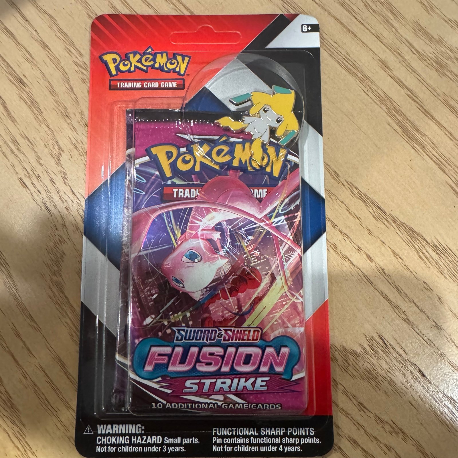 Pokémon TCG Fusion Strike chilling reign Booster Pack Celebi Pin 20 Cards