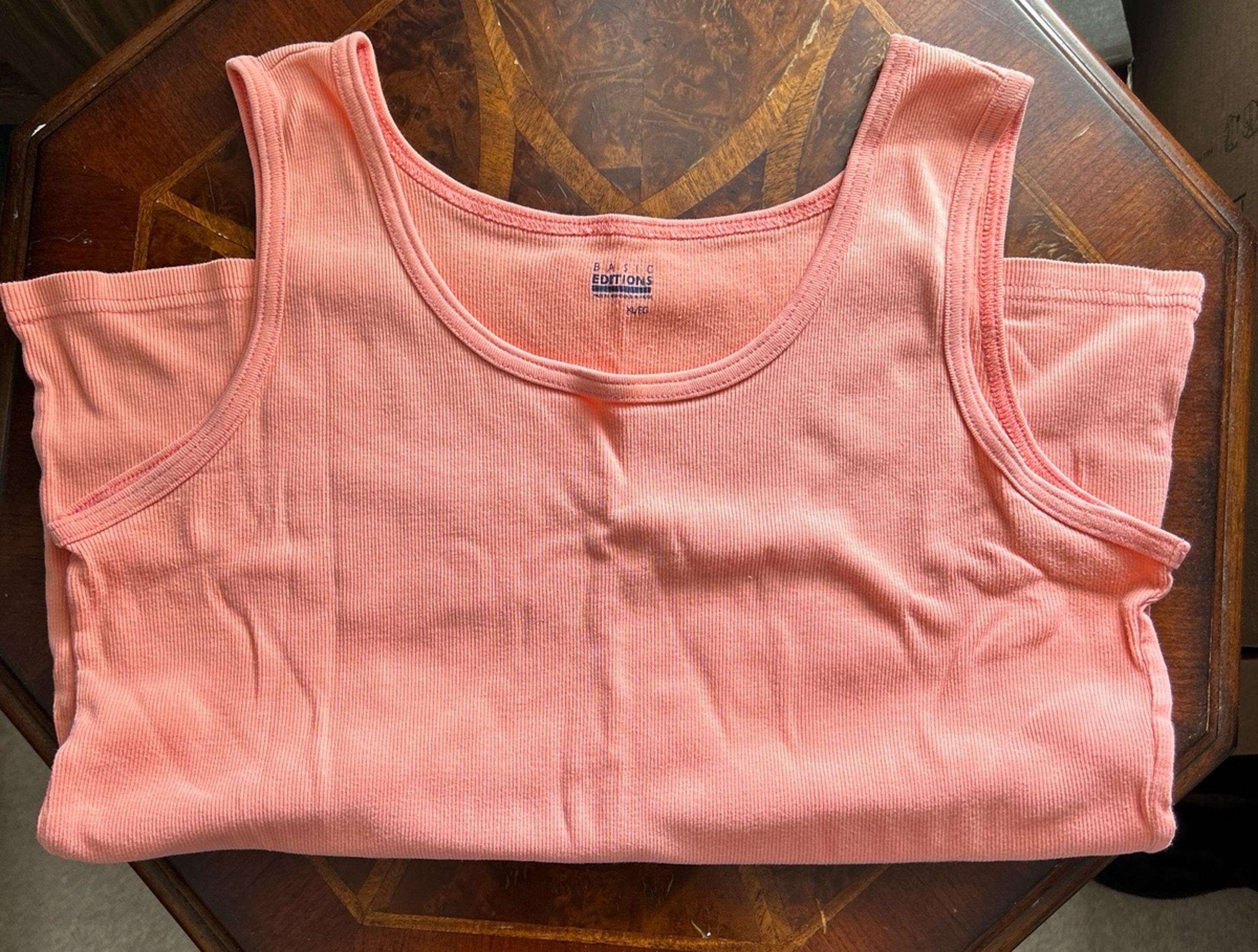 Basic women’s tank top