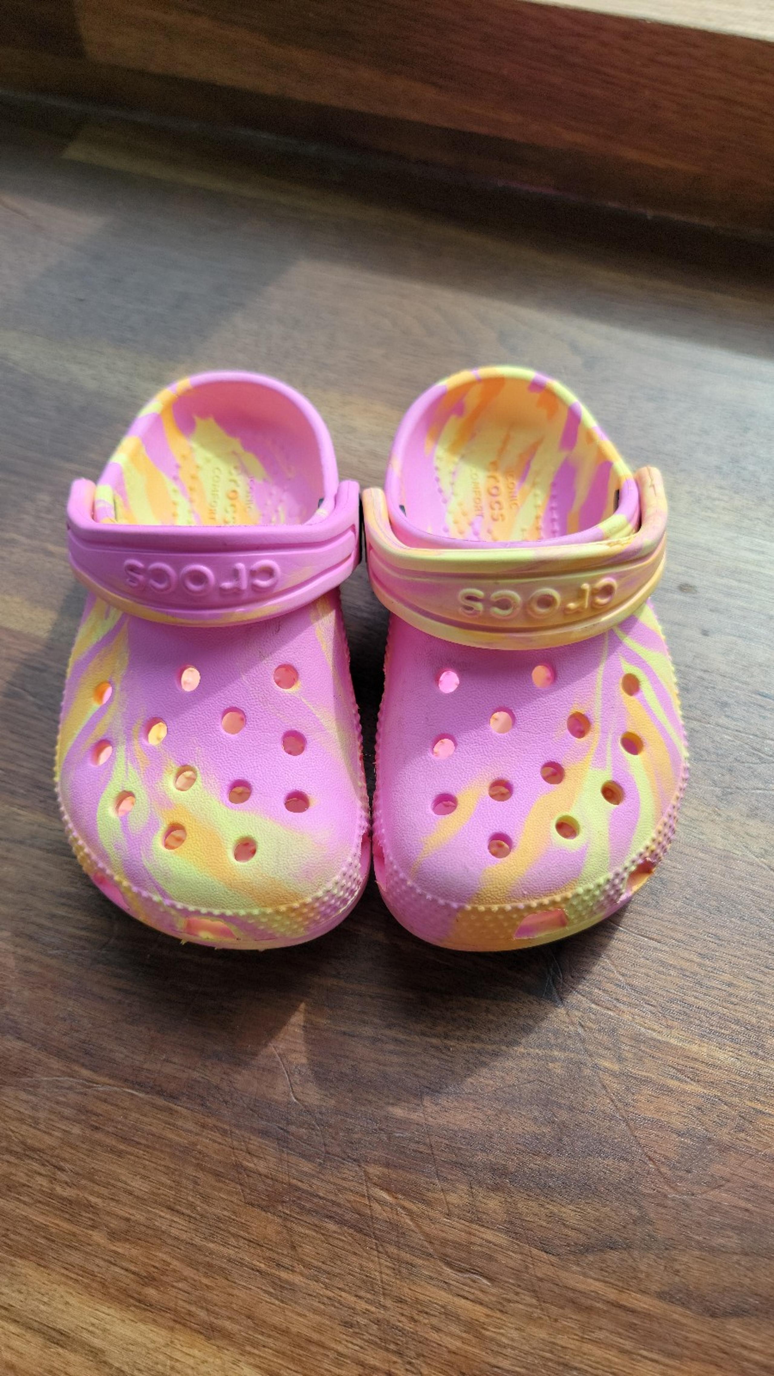 Crocs