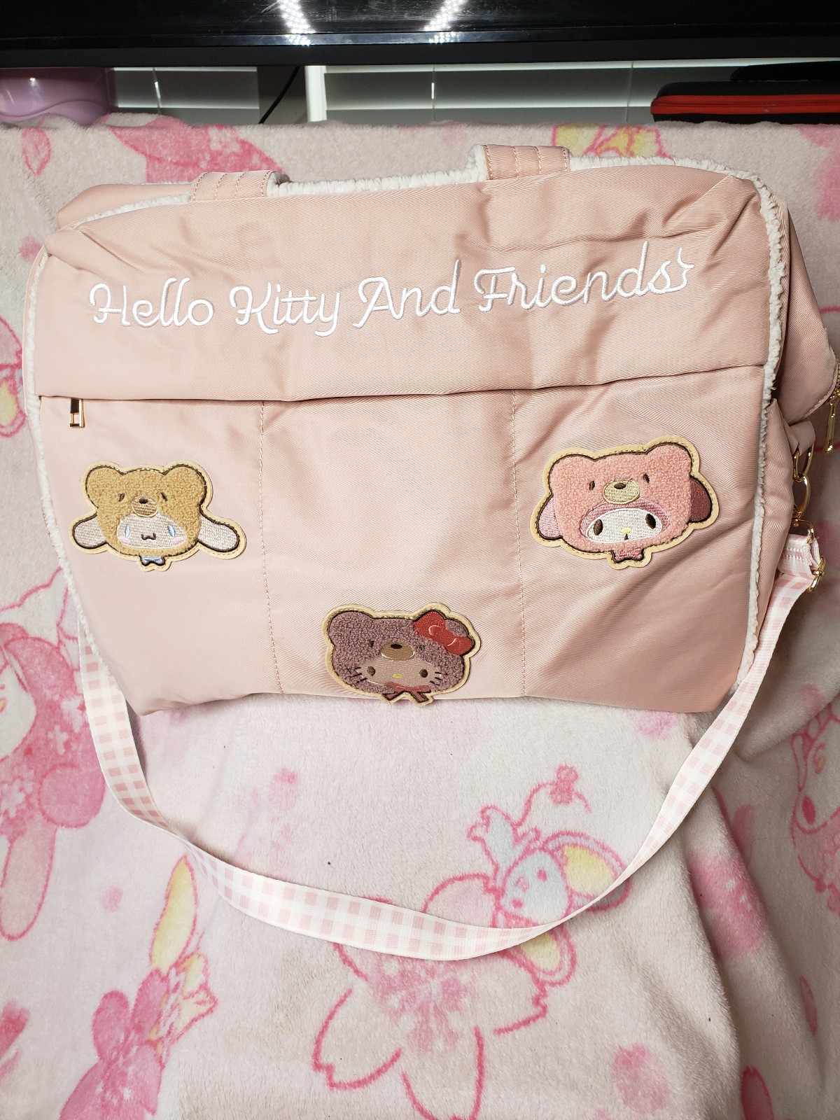 sanrio travel bag