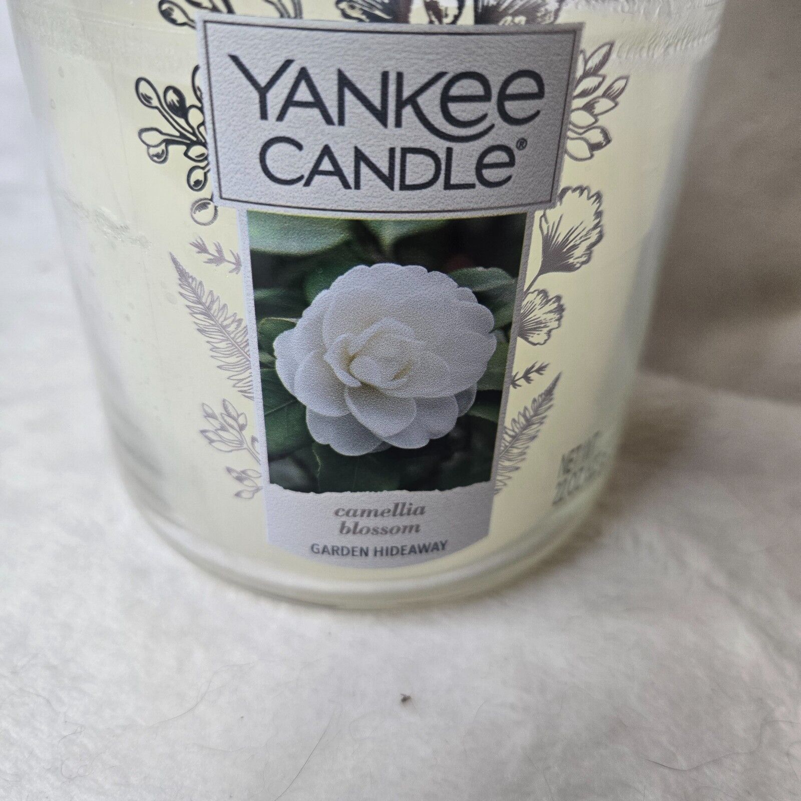 Yankee Candle 14.5 Oz Camilla Blossom Garden Hideaway Single Wick Jar - USED