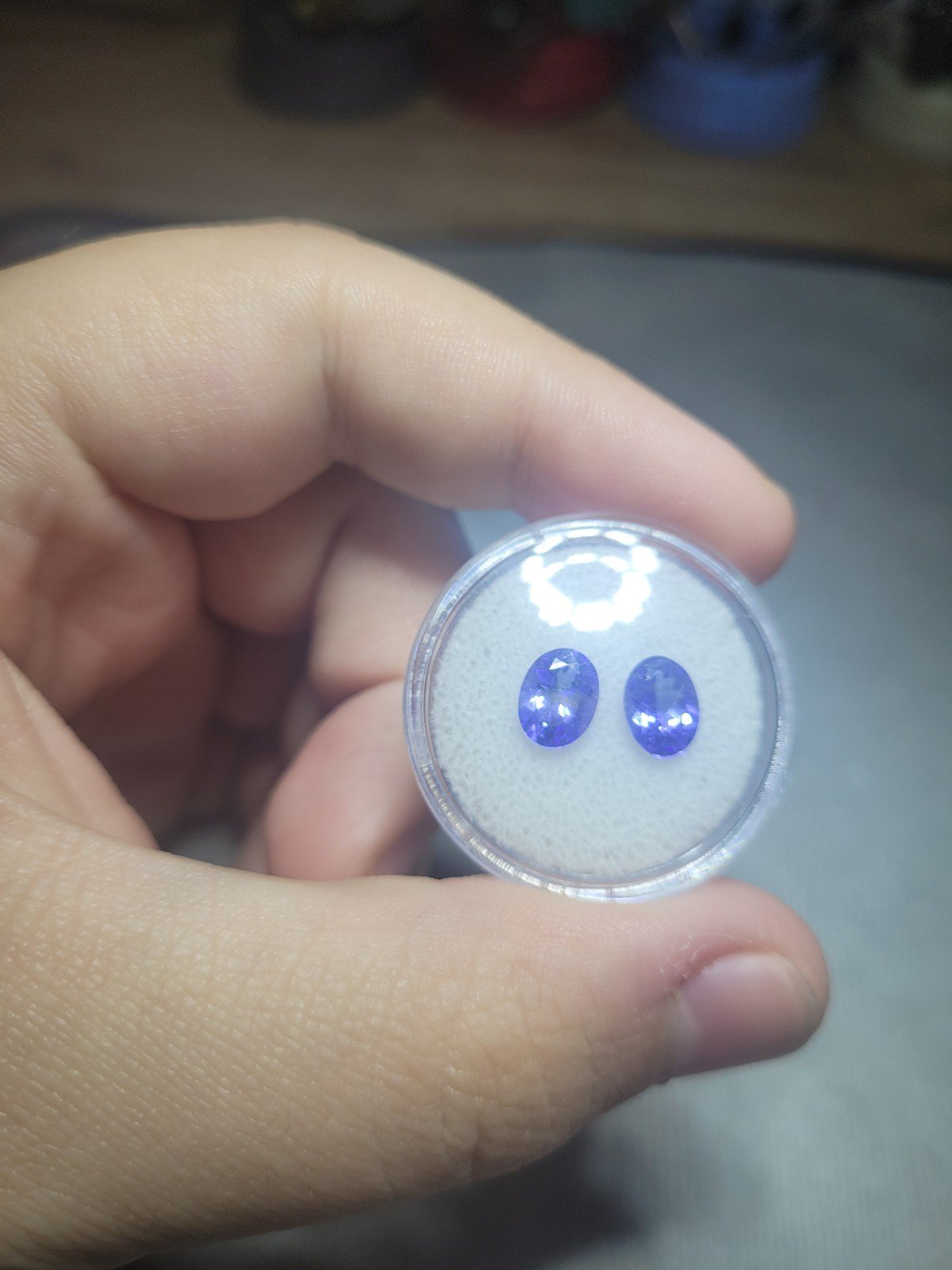 Natural tanzanite