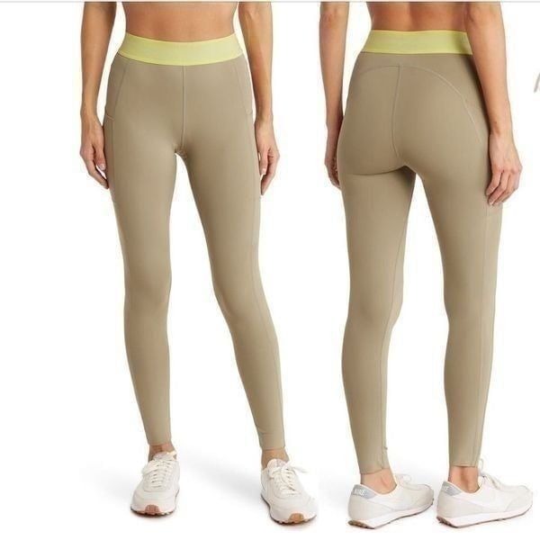 NWT Free People endurance legging M