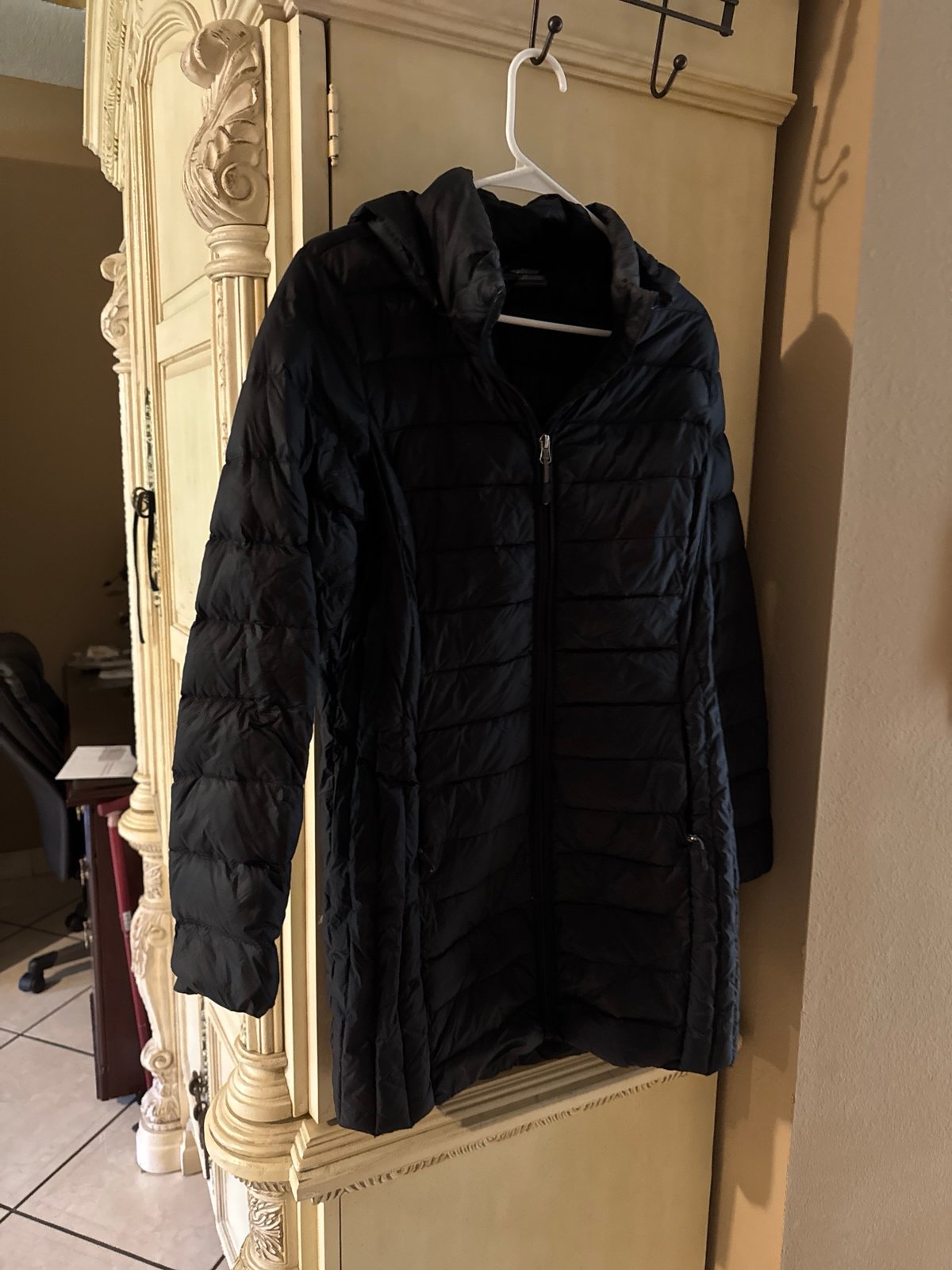Heat keep Women Long jacket size M side pockets/hoodie and bag