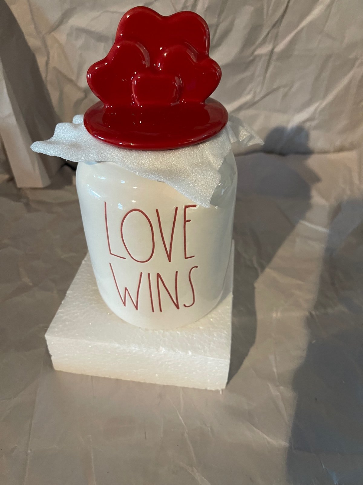 Rae Dunn (love wins) canister