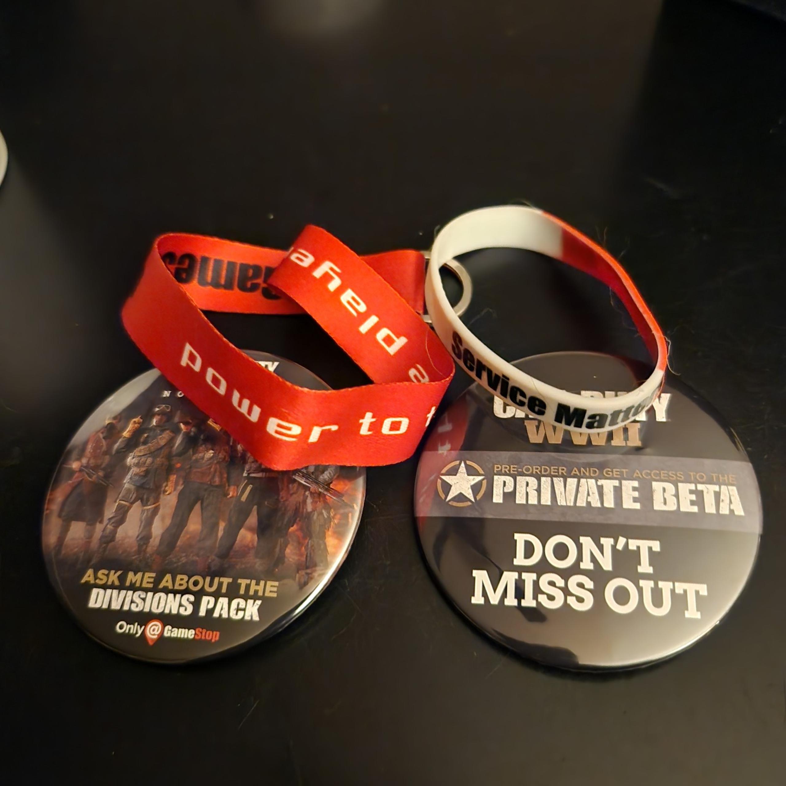 GameStop Exclusive Merch: Call Of Duty WWII Buttons, Wrist Band & Keychain