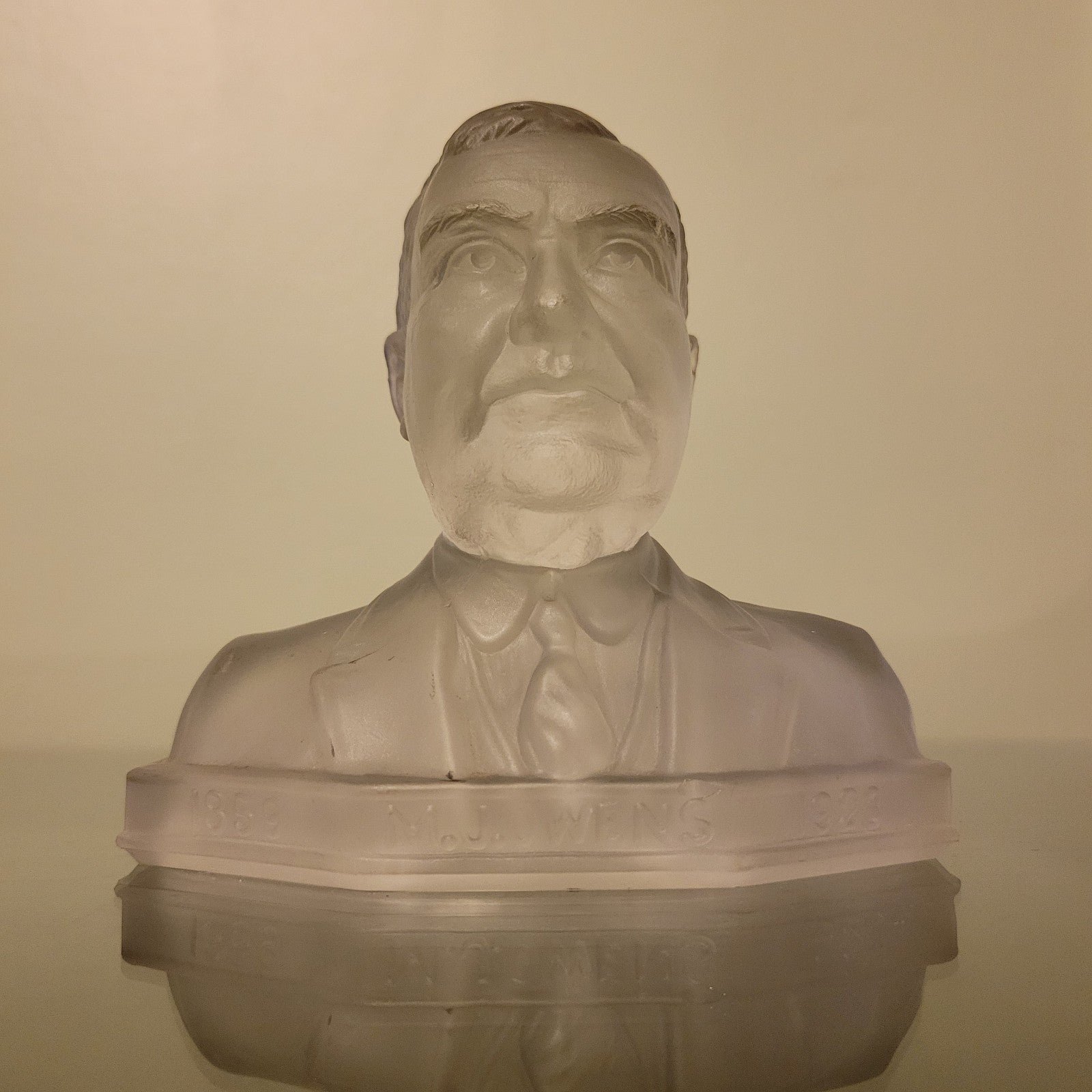 M.J. Owens (1859-1923) bust, Libby glass antique B4