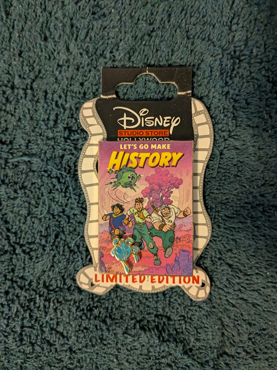 DSSH Strange World poster pin