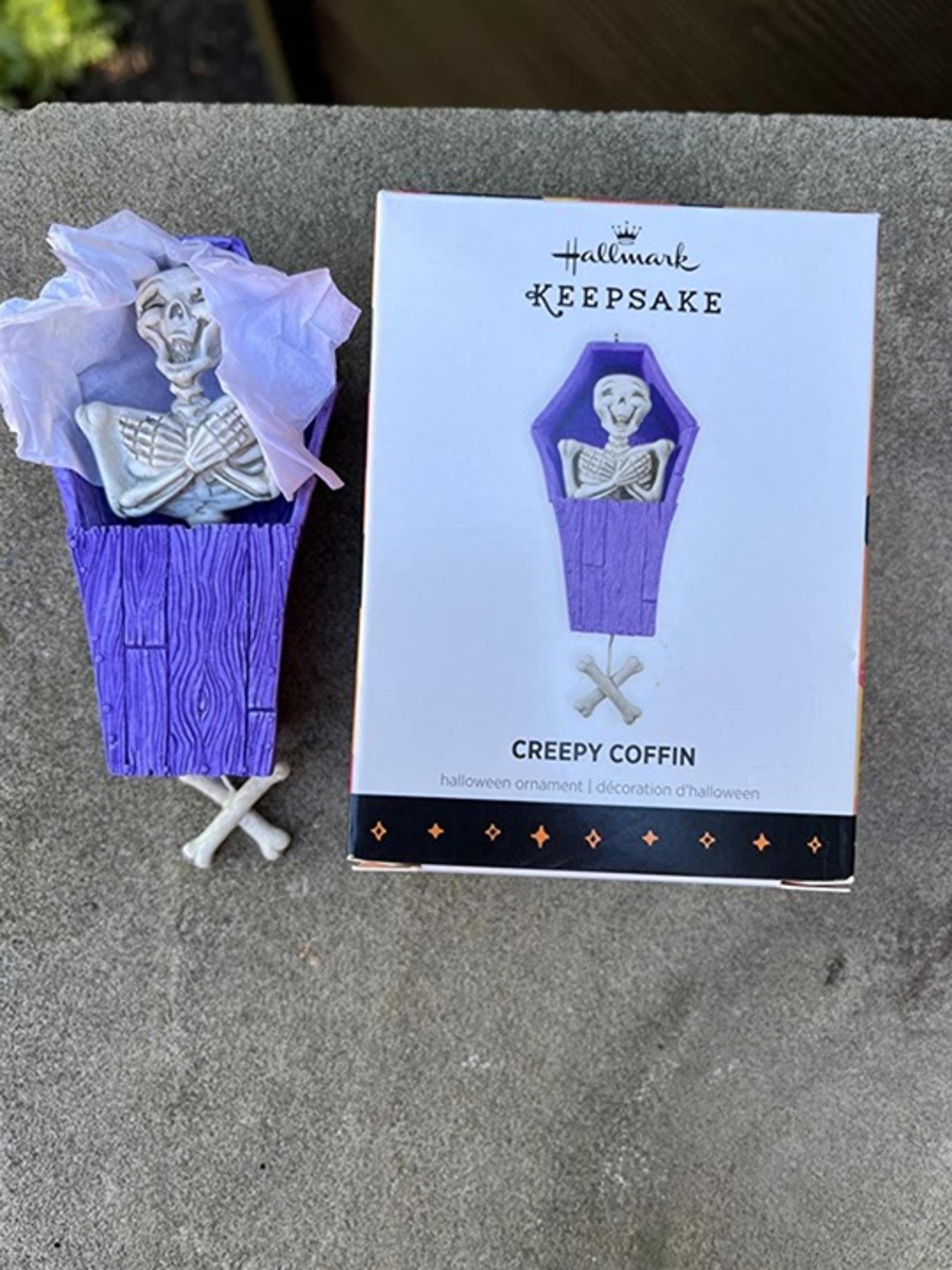 Hallmark RETIRED 2013 Halloween Ornament Creepy Coffin Purple New in Box