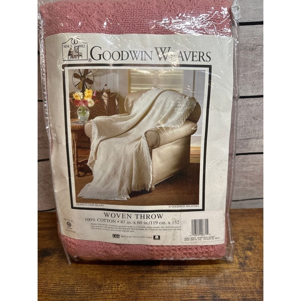 New Goodwill Weavers Woven Throw Cotton 47 x 60 Honey Heart Pattern