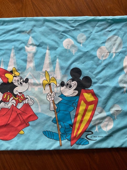 minnie pillowcase