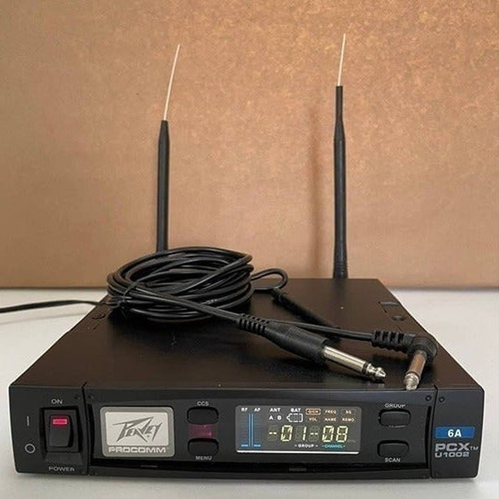 Peavey Microphone Receiver System ProComm PCX U-1002 BPM 100 Channel