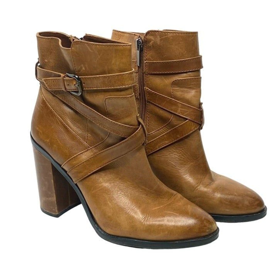 Vince Camuto Ankle Boots Size 8 Brown Distressed Gravell Leather Bootie