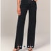 NWT Abercrombie & Fitch High Rise 90s Relaxed Jean with Vented Hem Size: 35
