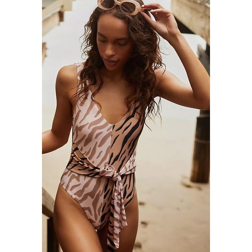 New Anthropologie Beach Riot Tie-Front One-Piece Swimsuit 188 LARGE Brown/Black