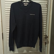 New peter millar pullover sweaters. Size small