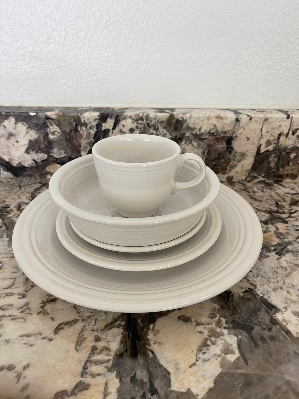 Fiesta / 5 piece Place Setting