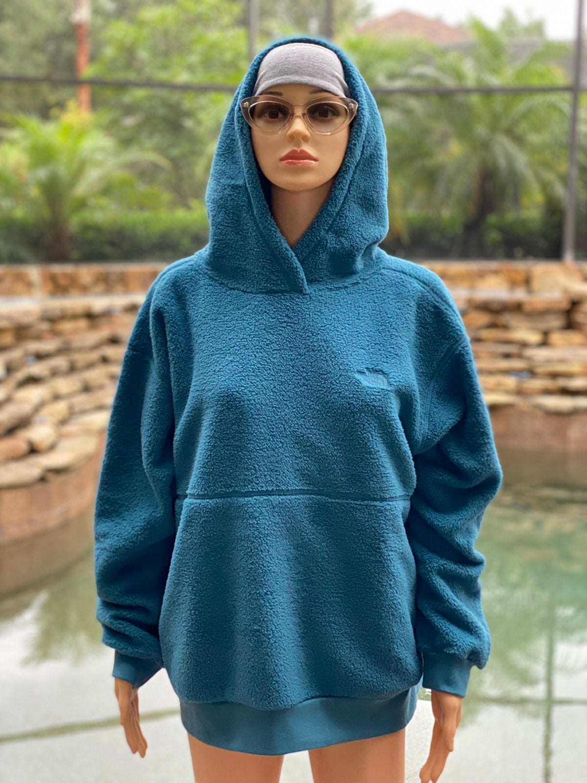 NORTH FACE SHERPA PULLOVER HOODIE SMALL