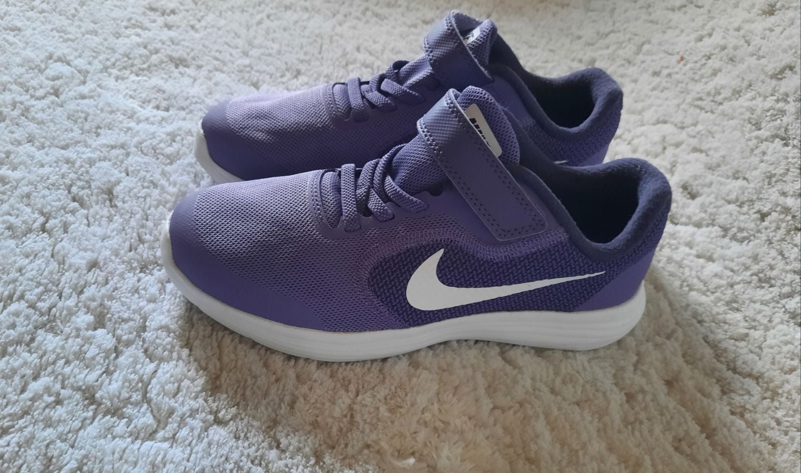 Nike Girl Shoes size 2.5 New