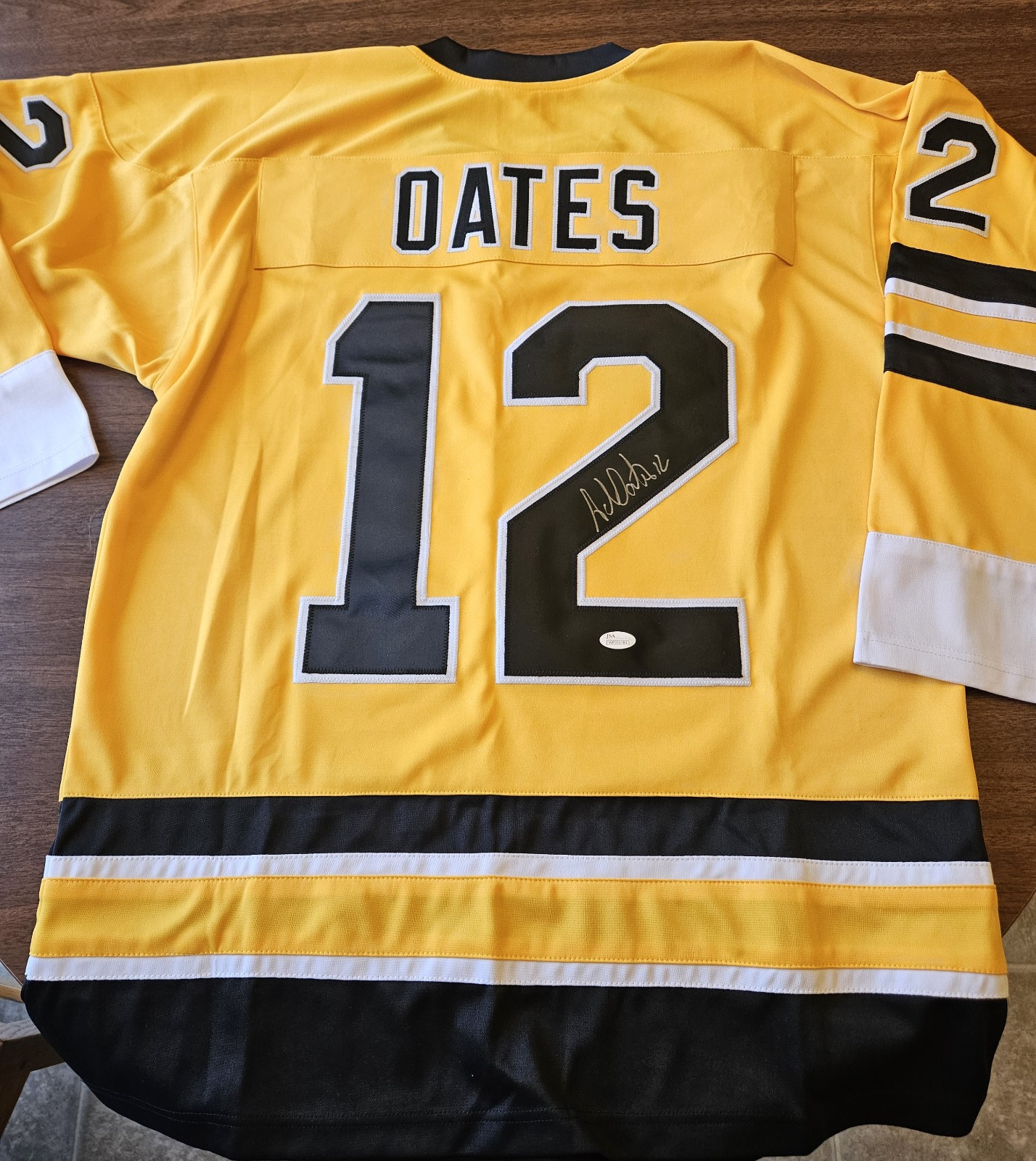 Adam Oates Autographed Custom Boston Bruins Jersey