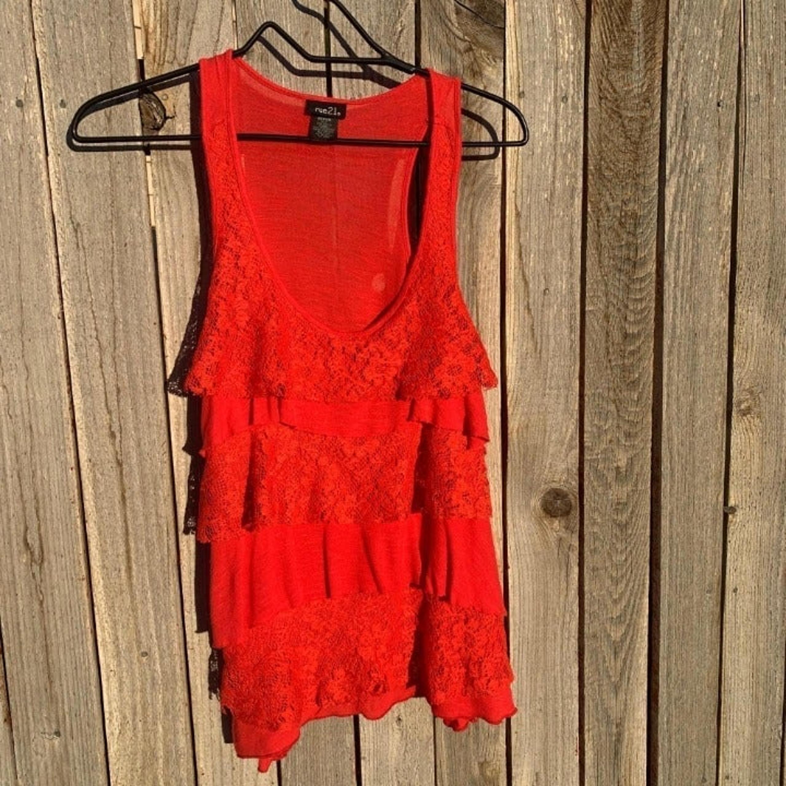 Rue21 ruffled camisole lace size Medium